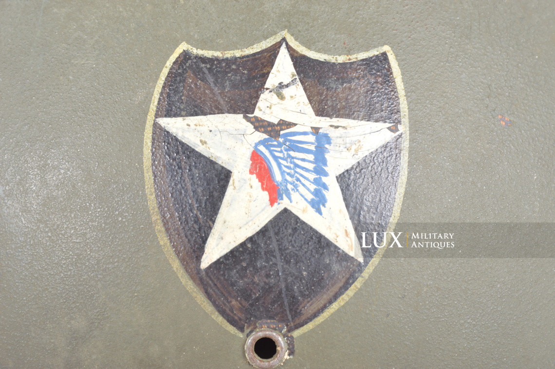 USM1 1st Lt. 2nd Infantry Division named front seam fixed bale combat helmet, « untouched / ETO » - photo 60