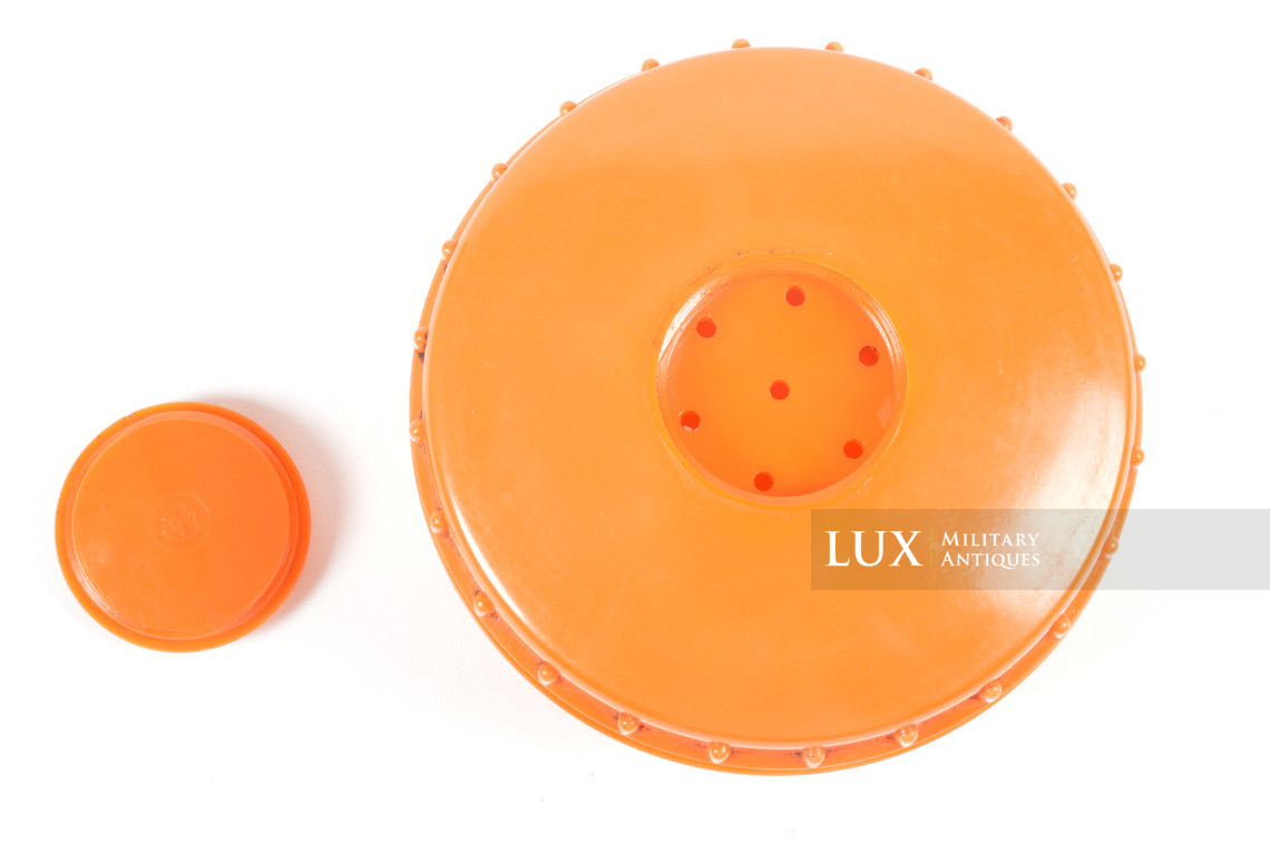German orange bakelite butterdish - Lux Military Antiques - photo 12
