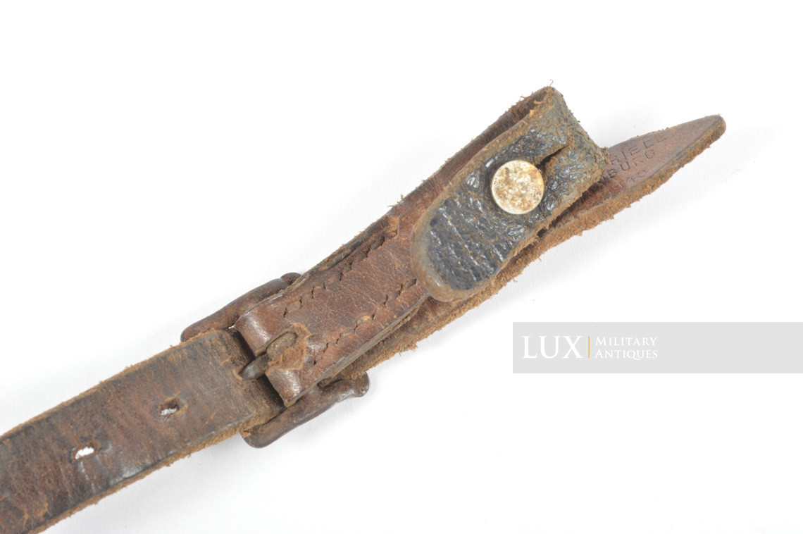 Jugulaire de casque allemand, « G. SCHIELE LOBURG 1940 » - photo 8