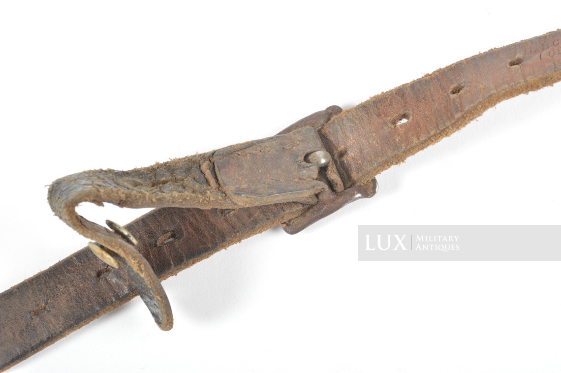 Jugulaire de casque allemand, « G. SCHIELE LOBURG 1940 » - photo 11