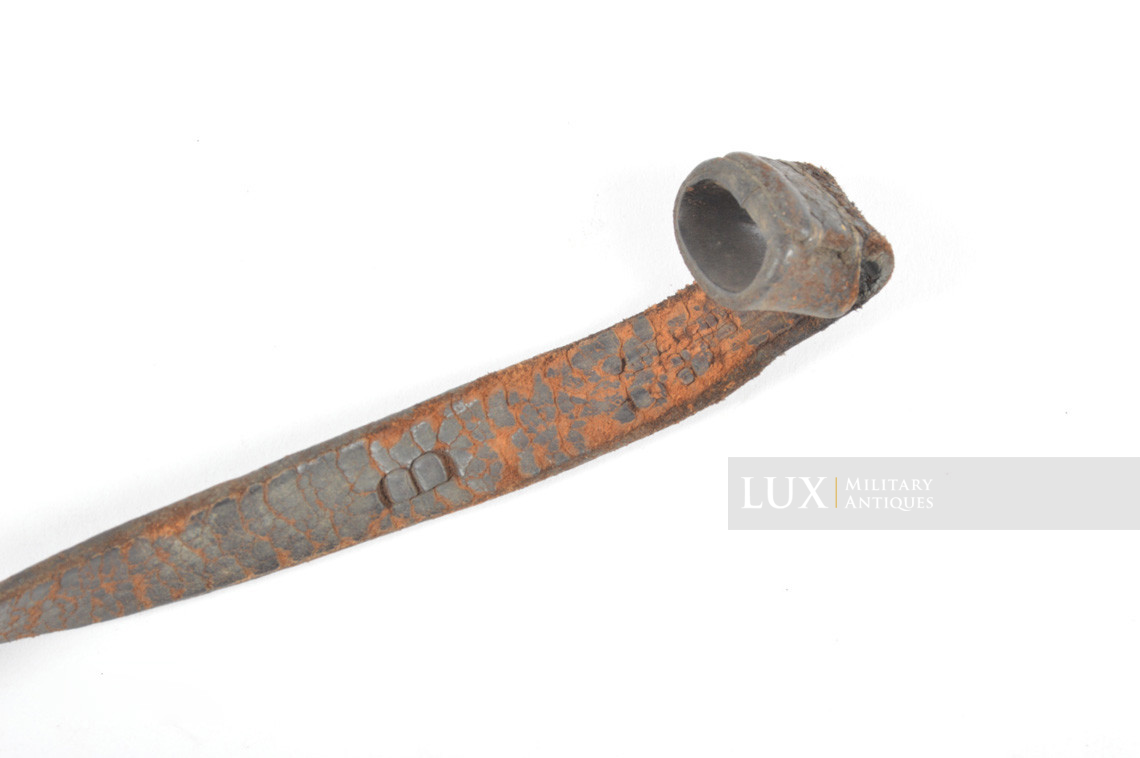Long part of a German « carbine hook » chinstrap, « 1937 » - photo 11