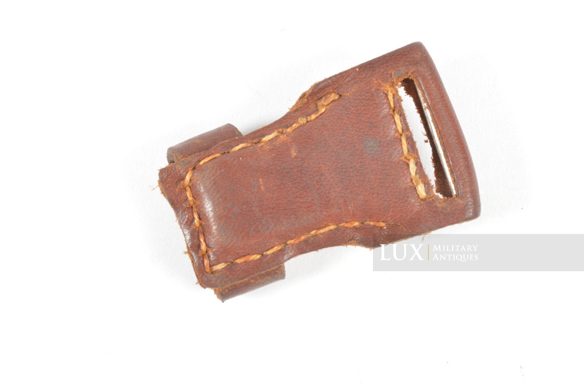 Late-war German K98 sling keeper - Lux Military Antiques - photo 8