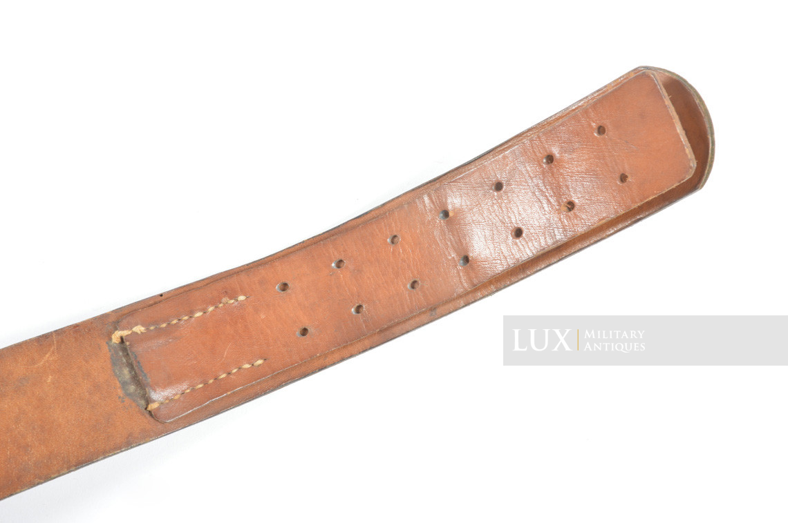 Mid-war Heer / Waffen-SS leather belt, « R.Z.f.H.Z. 1942 » - photo 11