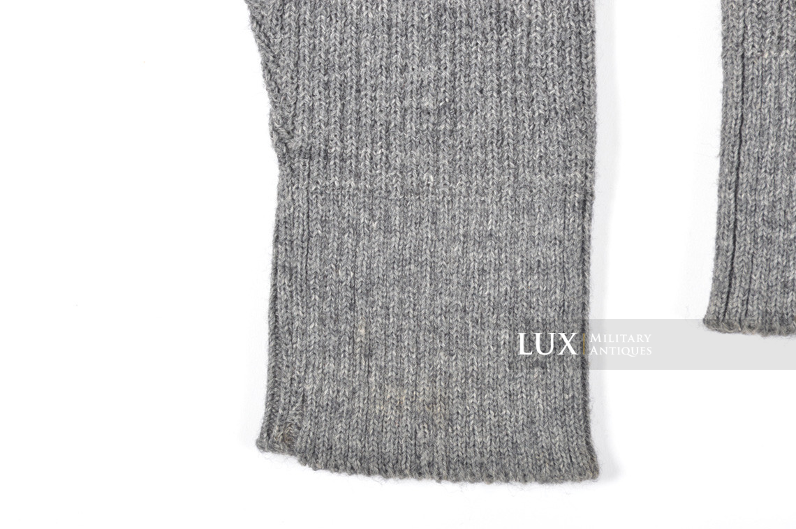 Late-war German standard issue sweater - photo 8