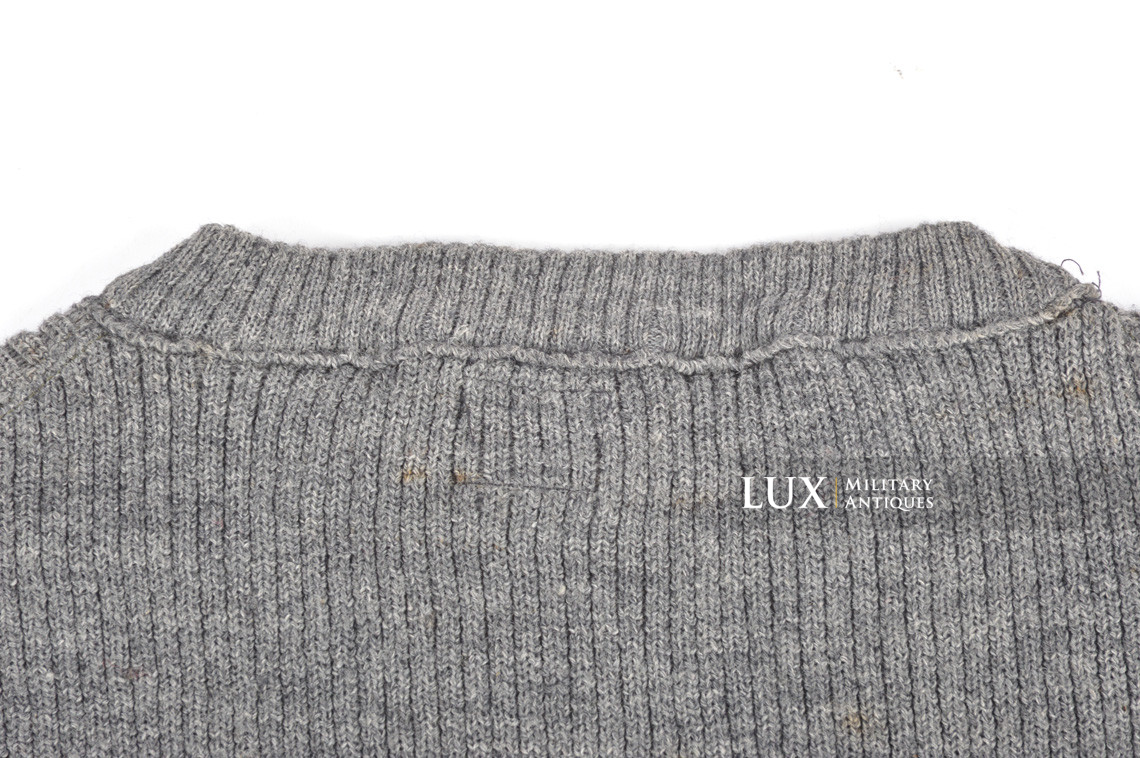 Late-war German standard issue sweater - Lux Military Antiques - photo 14