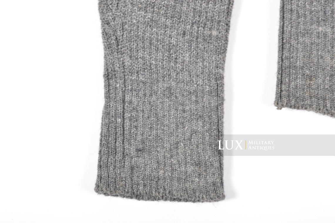 Late-war German standard issue sweater - Lux Military Antiques - photo 15