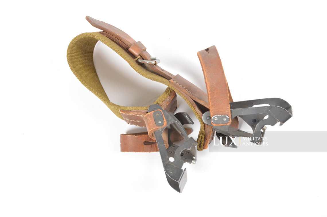 Unissued German « Fedlfu. » radio support strap - photo 17