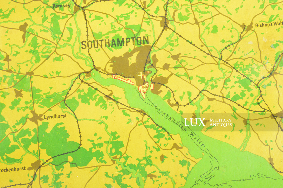 Carte en toile cirée de la Luftwaffe de bombardement de nuit de la Bataille d’Angleterre, « SOUTHAMPTON / PORTSMOUTH » - photo 11