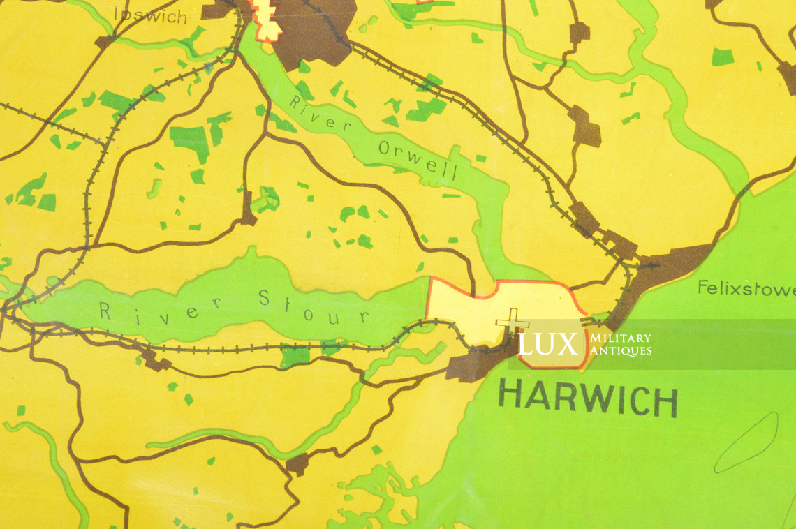 Carte en toile cirée de la Luftwaffe de bombardement de nuit de la Bataille d’Angleterre, « Harwich / Ipswich » - photo 13