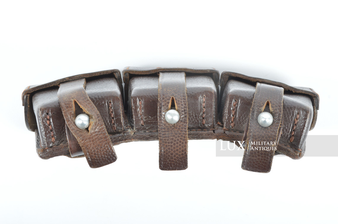 Pair of early war German Luftwaffe K98 ammunition pouches, « L.B.A.(S) 38 » - photo 16