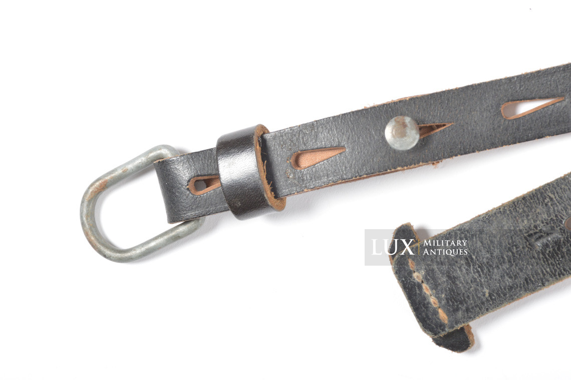 German late-war leather combat y-straps, RBNr « 0/0390/0067 » - photo 8