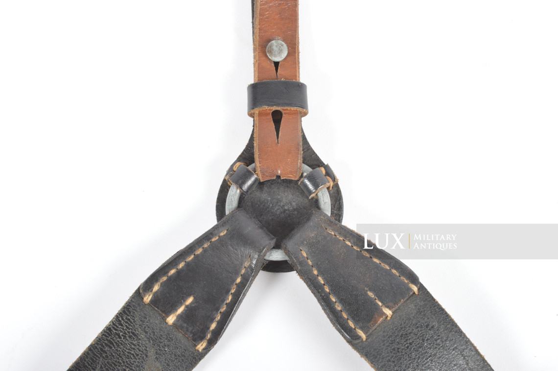 German late-war leather combat y-straps, RBNr « 0/0390/0067 » - photo 12