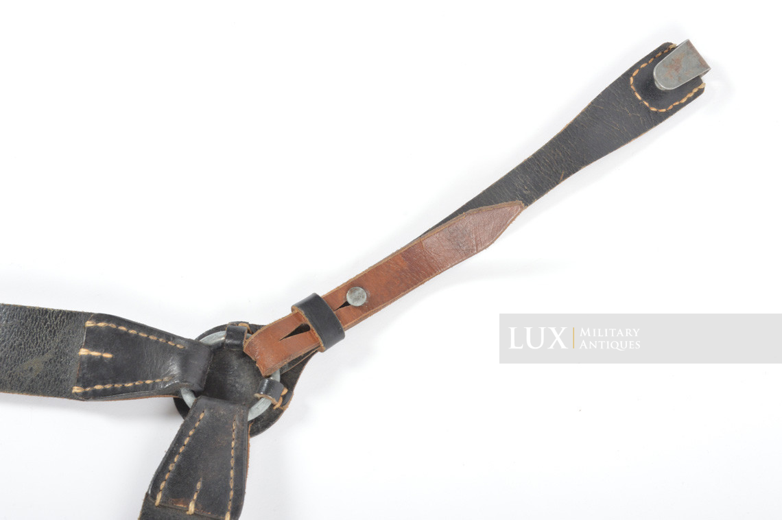 German late-war leather combat y-straps, RBNr « 0/0390/0067 » - photo 13