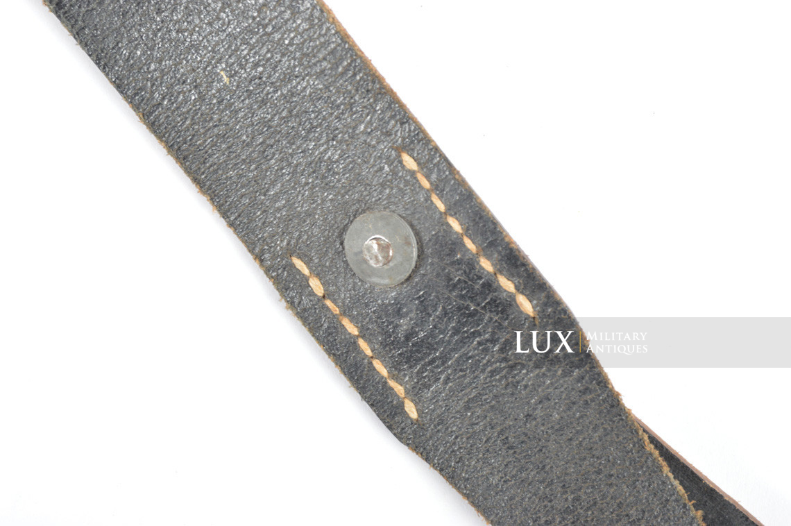 German late-war leather combat y-straps, RBNr « 0/0390/0067 » - photo 15