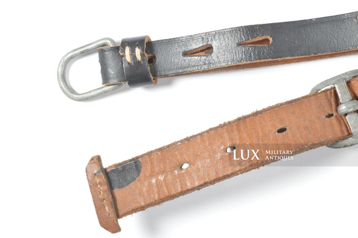 German late-war leather combat y-straps, RBNr « 0/0390/0067 » - photo 18