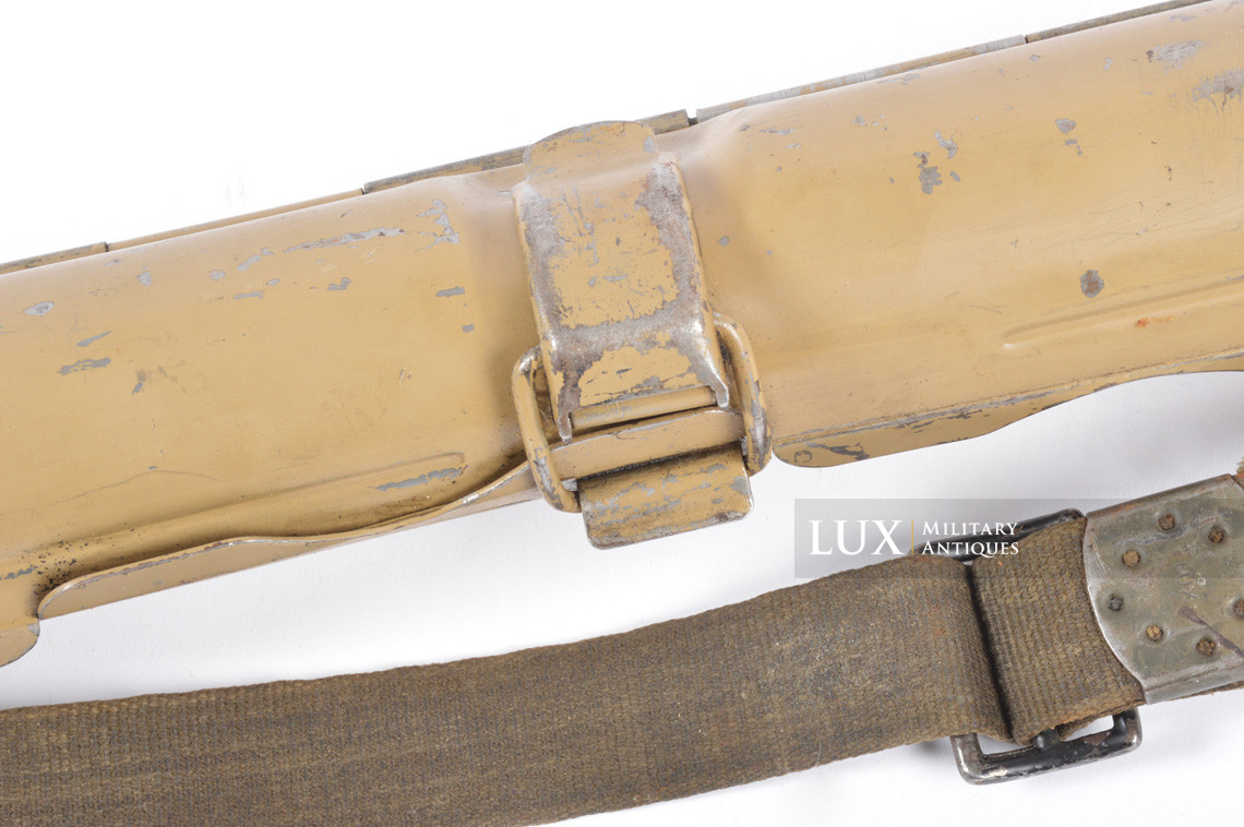 German MG34 tan spare barrel carrier, « beq 1943 » - photo 9