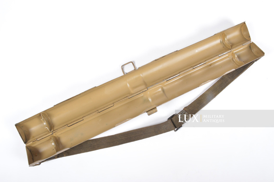 German MG34 tan spare barrel carrier, « beq 1943 » - photo 22