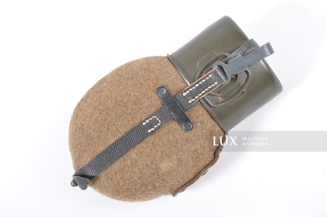 Late-war German canteen, « EFF43 » - photo 8