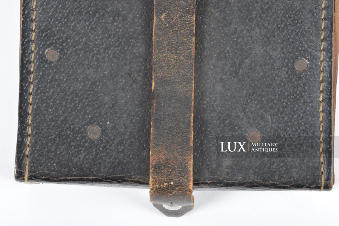 Trousse d'entretien MG34/42 en carton pressé noir - photo 8