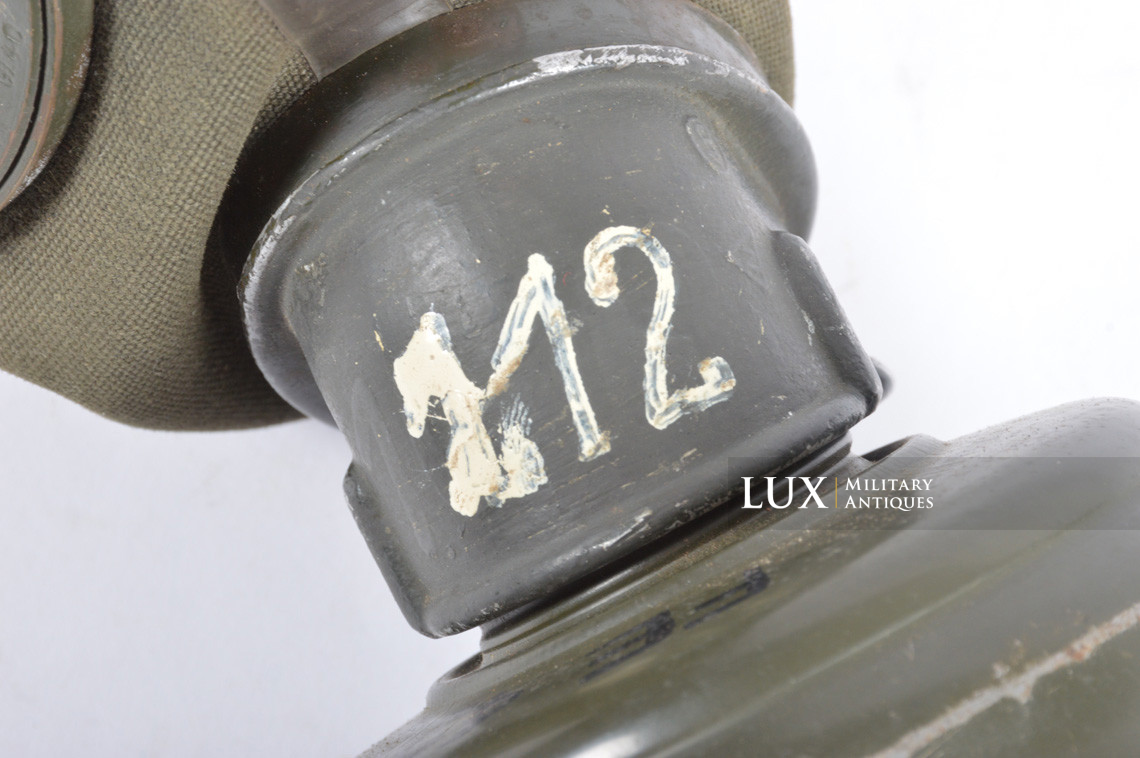 Boîtier de masque anti-gaz allemand camouflé jaune sable, « DAK » - photo 44