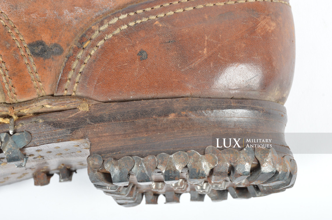 Unissued German mountain trooper's ankle boots, « Gebirgsjäger » - photo 16