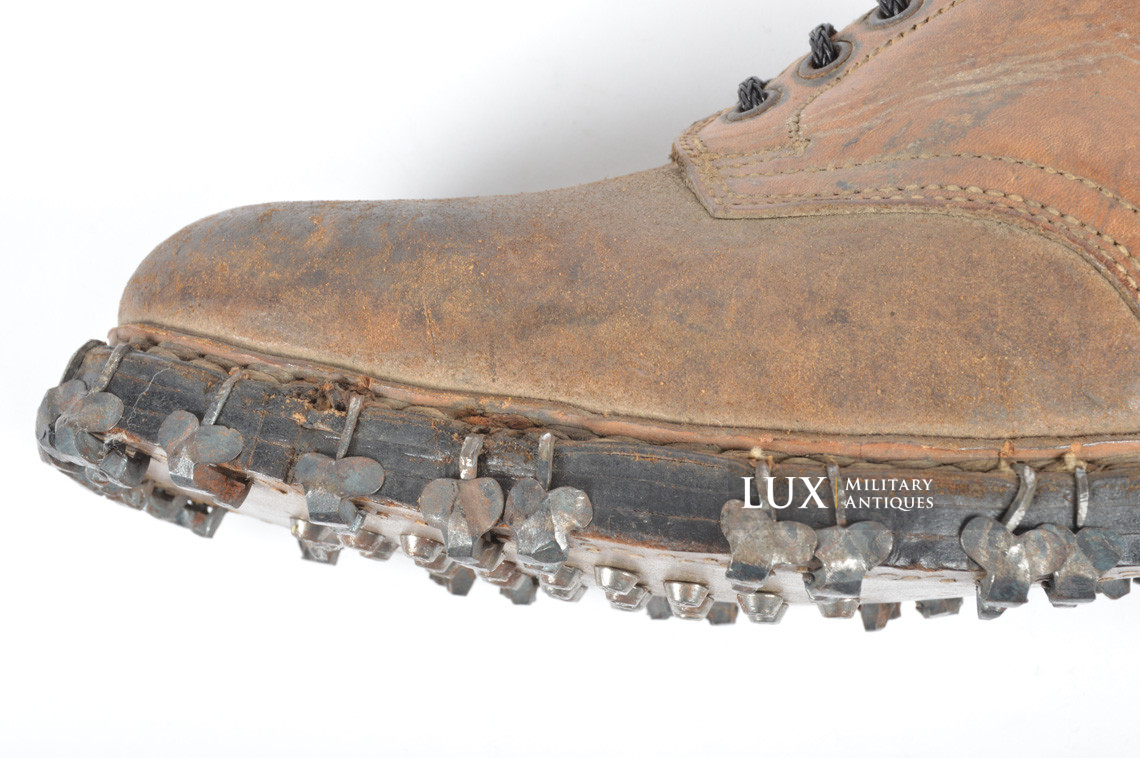 Unissued German mountain trooper's ankle boots, « Gebirgsjäger » - photo 26