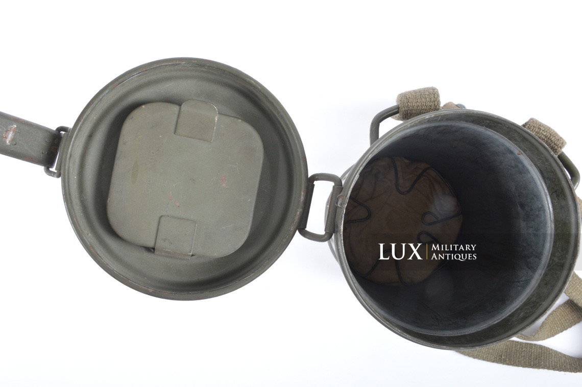 Late-war German gas mask canister, « named » - photo 16