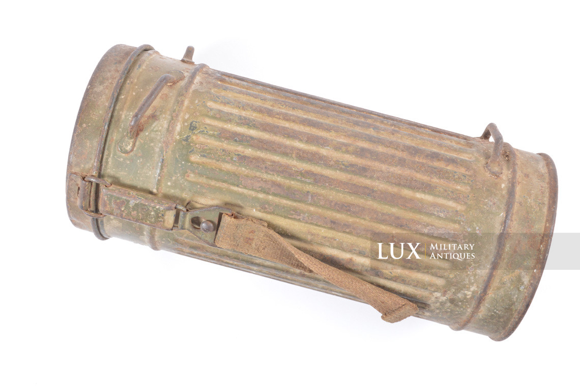 German three tone camouflage gasmask canister, « untouched / as found » - photo 7