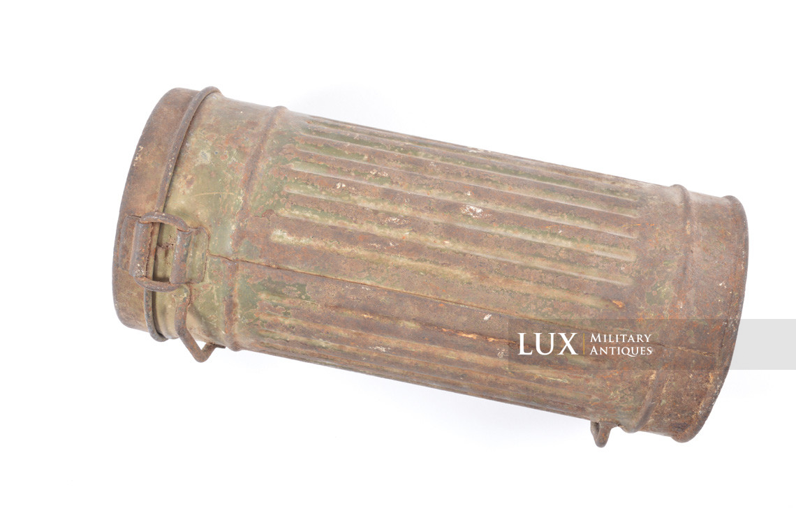 German three tone camouflage gasmask canister, « untouched / as found » - photo 9