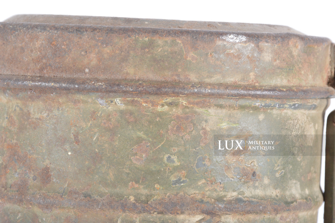 German three tone camouflage gasmask canister, « untouched / as found » - photo 14
