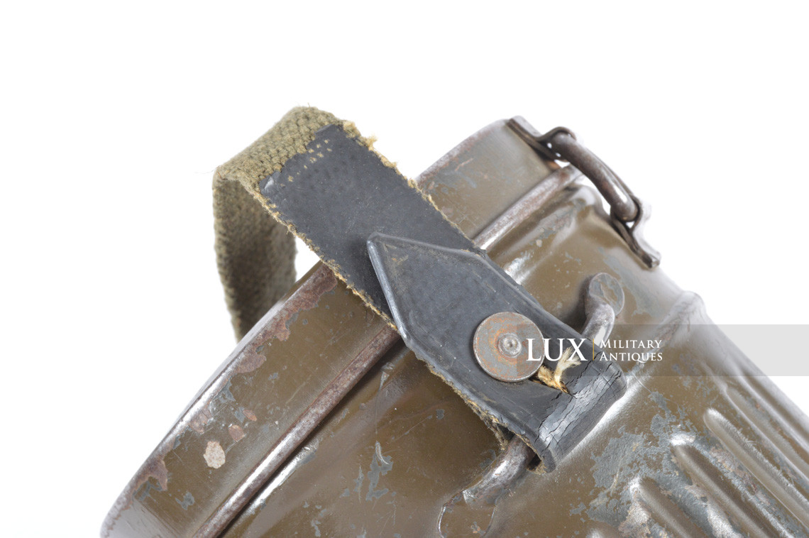 Masque anti-gaz allemand fin de guerre, « Felddivision » - photo 17