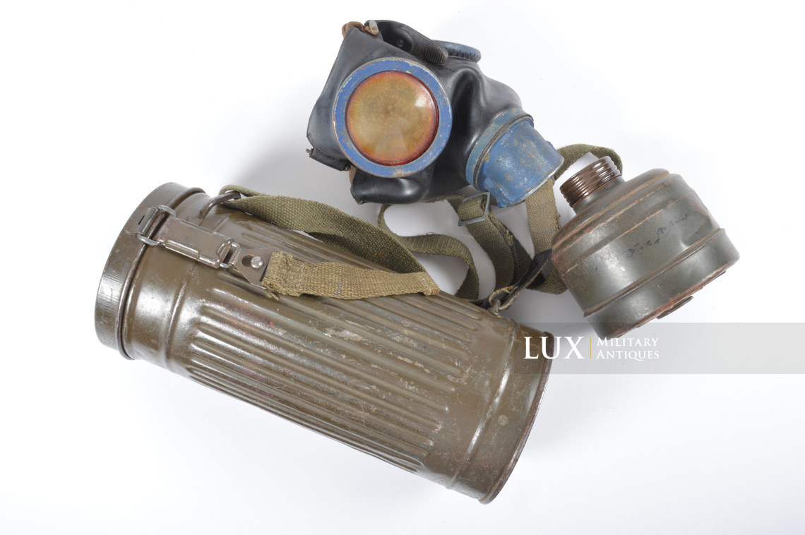Late-war German gas mask canister set, « Felddivision » - photo 4