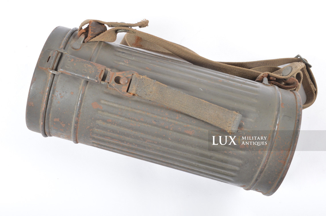 Early German gas mask canister set, « named » - photo 8