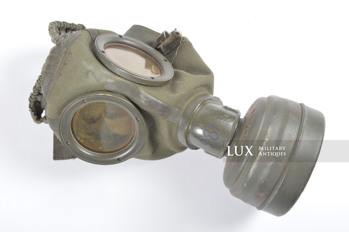 Late-war German gas mask canister set, « named » - photo 21