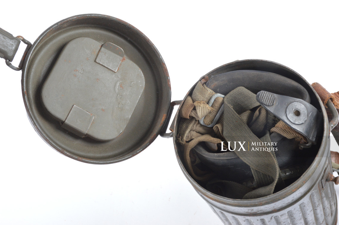 Late-war German gas mask canister set, « 1943 » - photo 20