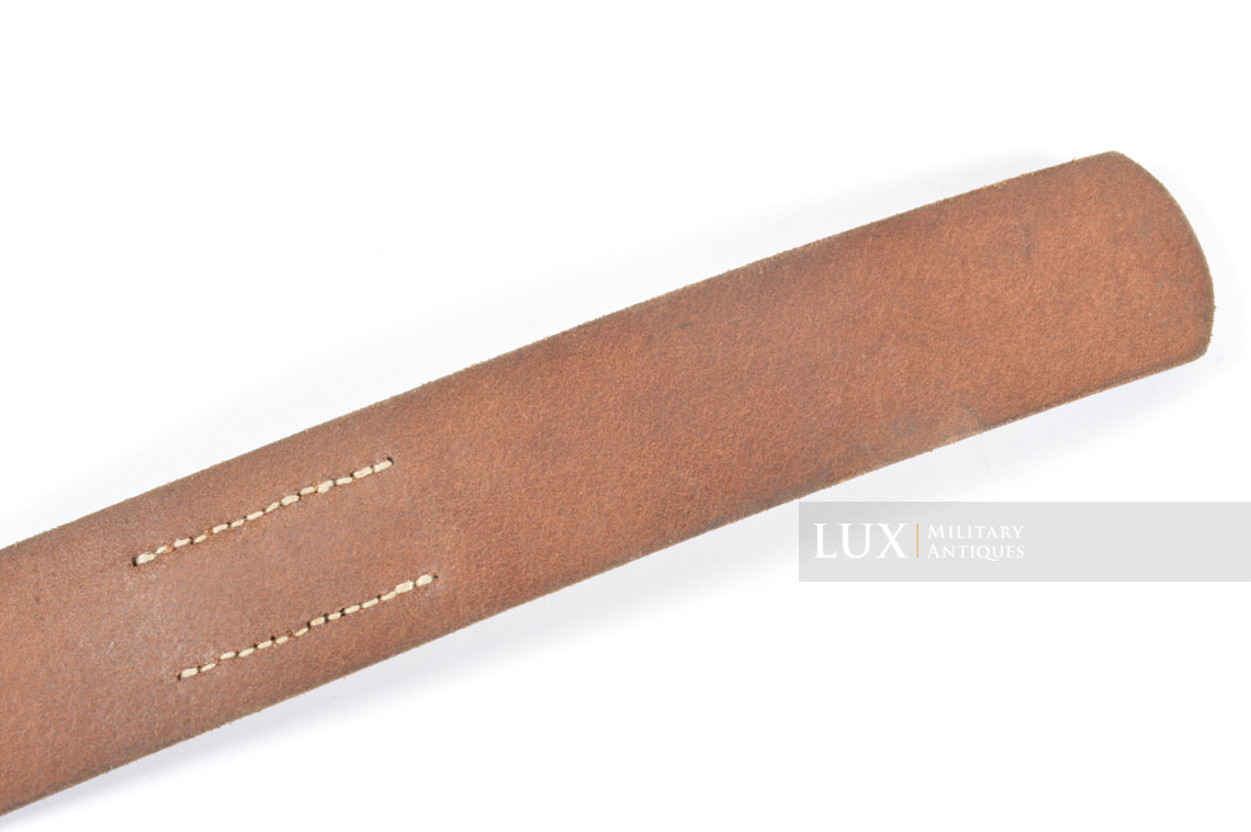 Unissued early German leather belt in natural brown leather, « LLG 1938 » - photo 11