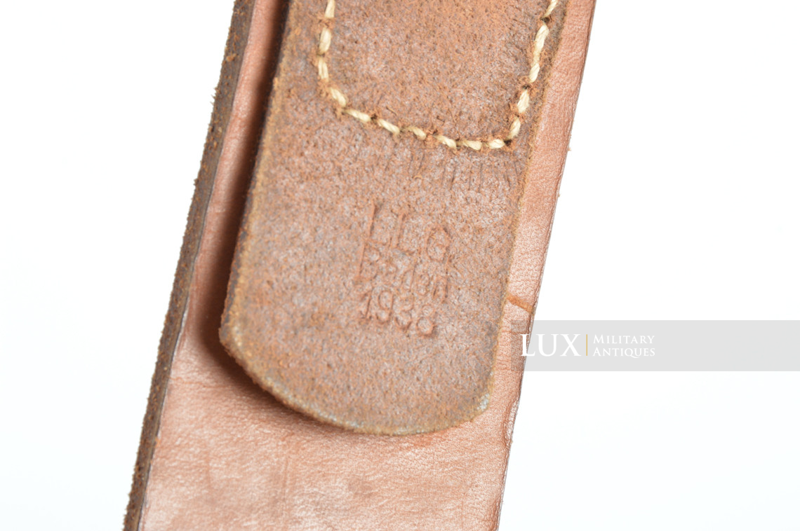 Unissued early German leather belt in natural brown leather, « LLG 1938 » - photo 9