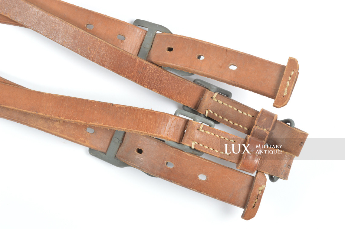 Unissued German radio carrying straps - Lux Military Antiques - photo 13