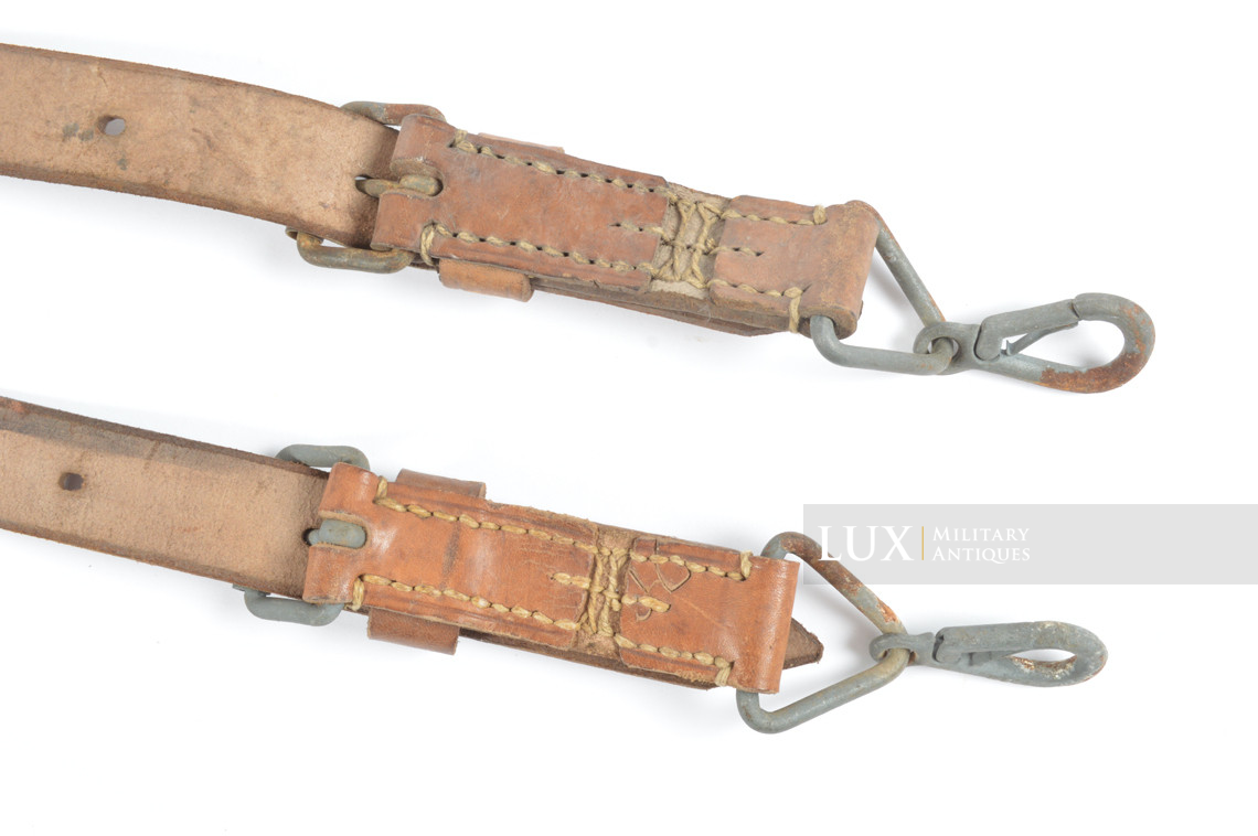 Unissued pair of German MG34/42 Lafette carrying straps - photo 14