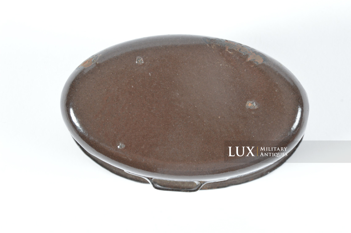 German late-war canteen with brown enamel cup - photo 16