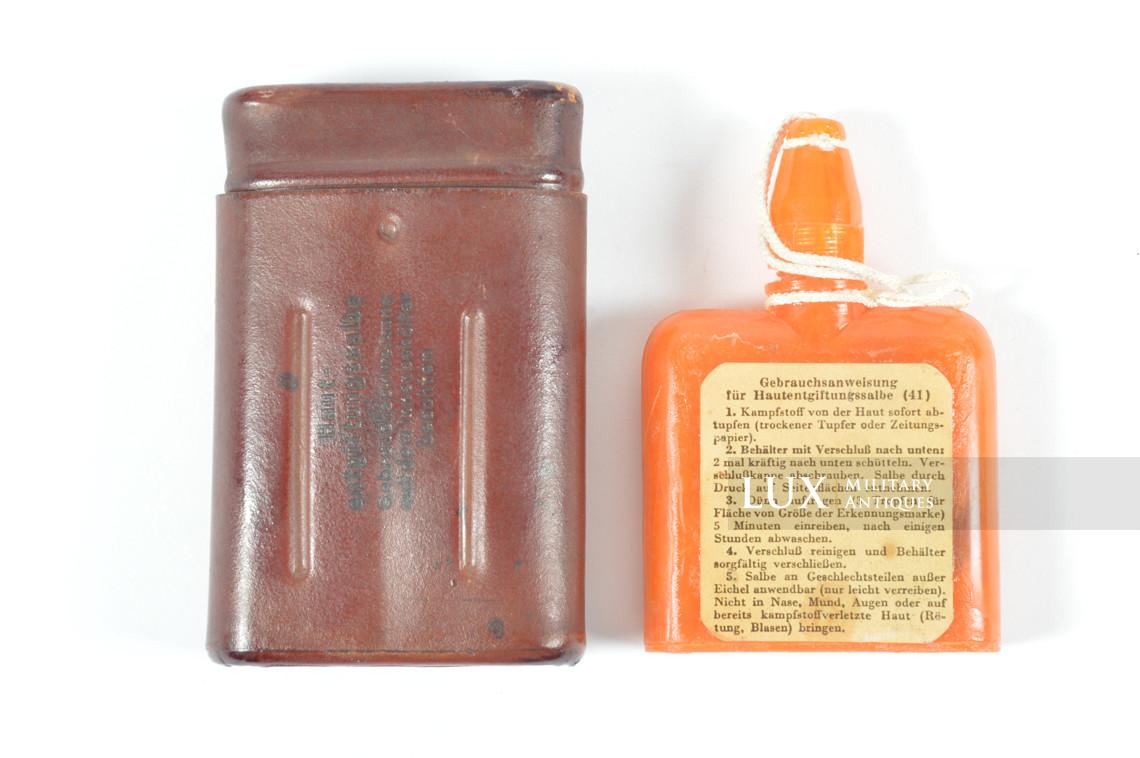 German gas skin decontamination kit, « 1942 » - photo 4