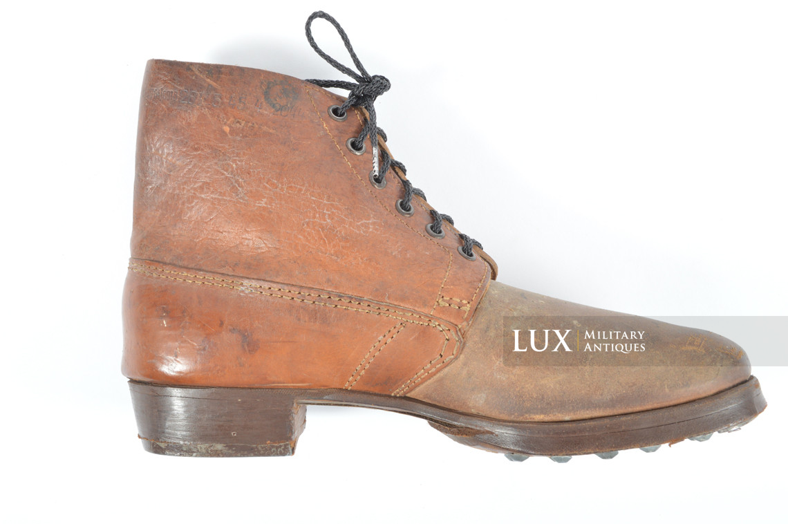 Late-war German low ankle combat boots, « RBNr / Solidus » - photo 32