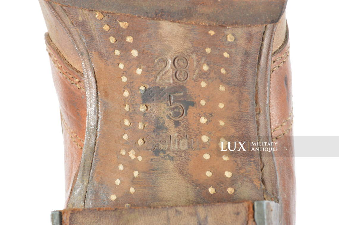 Late-war German low ankle combat boots, « RBNr / Solidus » - photo 42