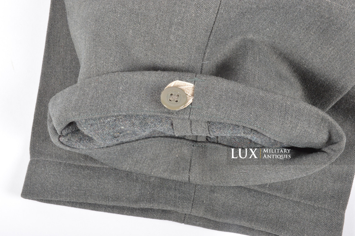 Unissued Heer / Waffen-SS M44 combat trousers, « gabardine » - photo 14