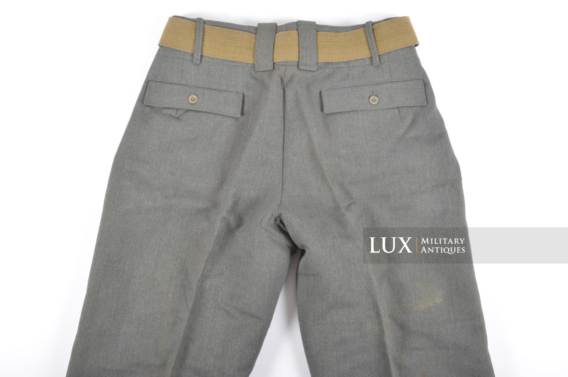 Unissued Heer / Waffen-SS M44 combat trousers, « gabardine » - photo 22
