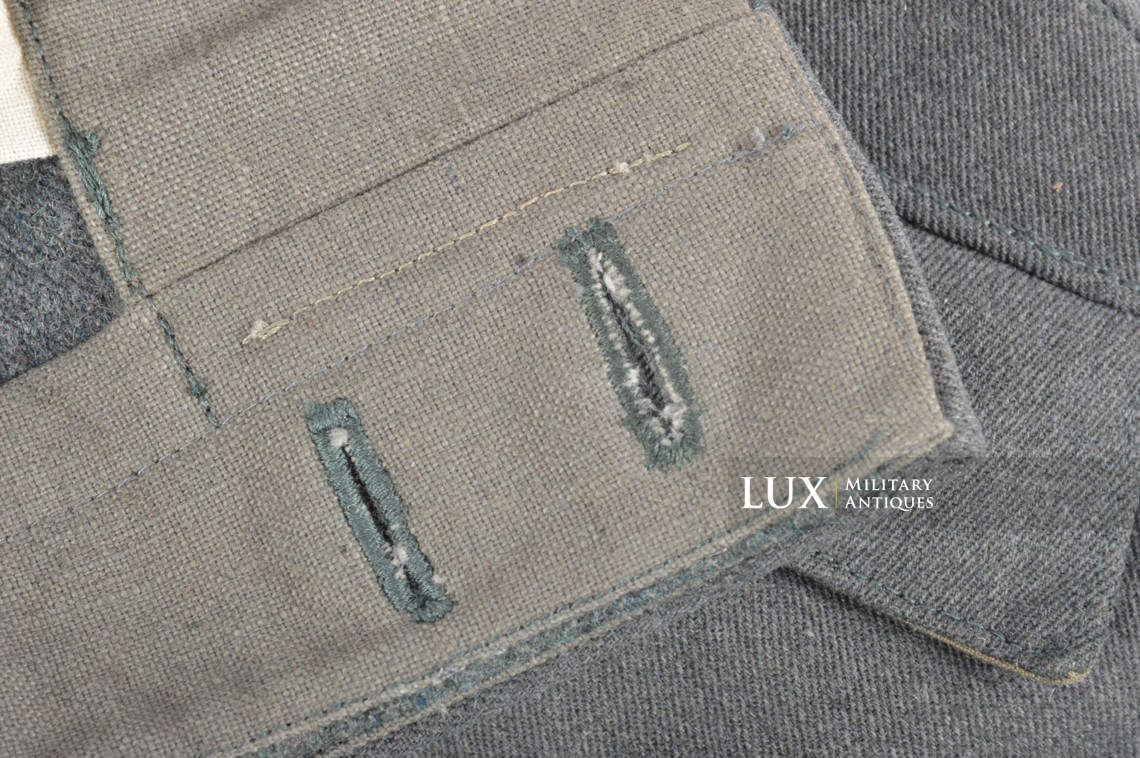 Unissued Heer / Waffen-SS M44 combat trousers, « gabardine » - photo 27
