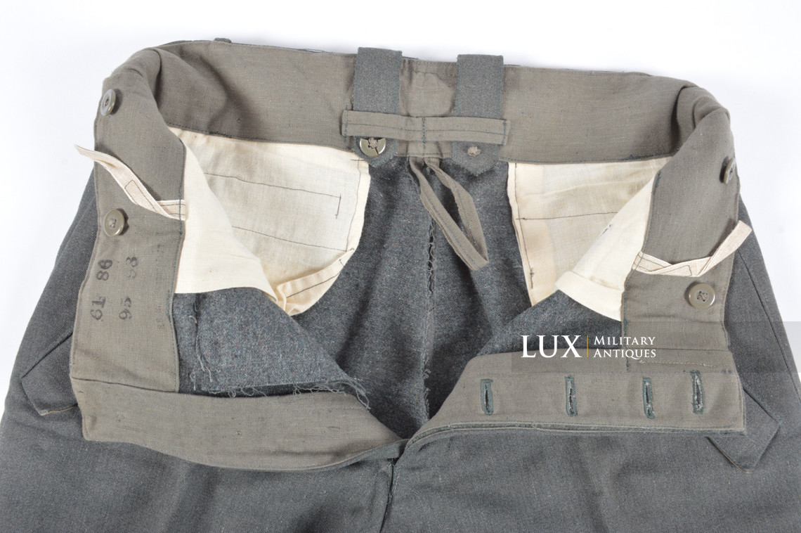 Unissued Heer / Waffen-SS M44 combat trousers, « gabardine » - photo 28