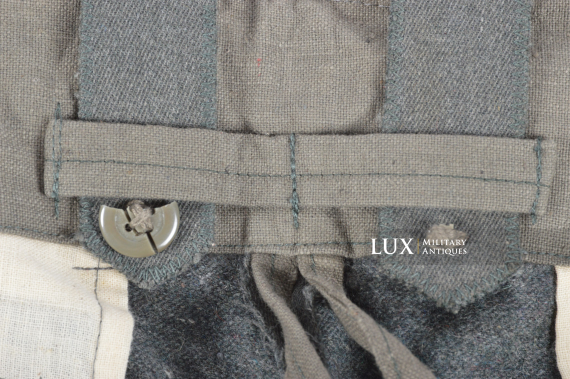 Unissued Heer / Waffen-SS M44 combat trousers, « gabardine » - photo 29