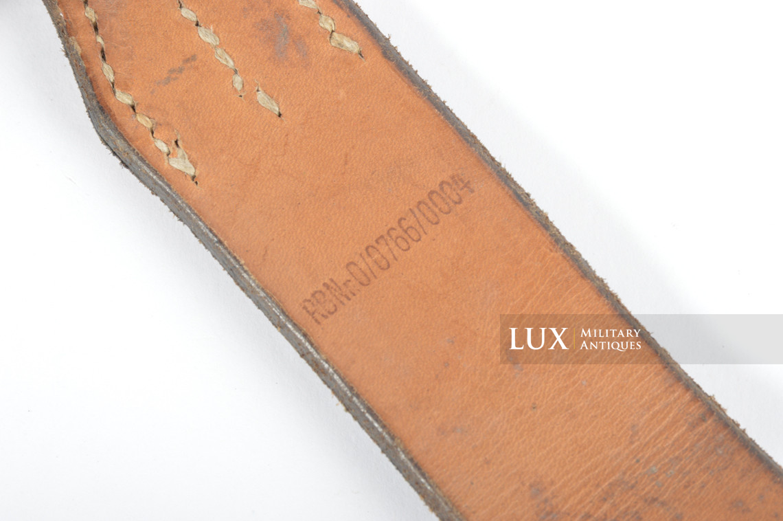 Brelage lourd Heer / Waffen-SS, construction fin de guerre rivetée, « RBNr. 0/0766/0004 » - photo 22