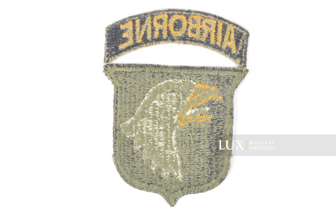 Insigne d’épaule US, 101st Airborne Division, « langue blanche / dos vert » - photo 8